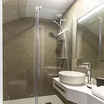 A Tu Ritmo! Edificio Muy Tranquilo Y Moderno! דירה *