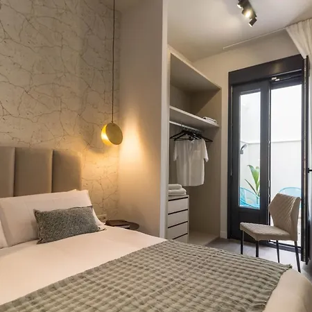 A Tu Ritmo! Edificio Muy Tranquilo Y Moderno! Malaga