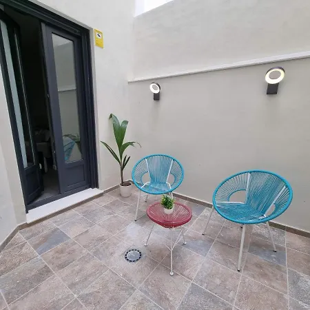 A Tu Ritmo! Edificio Muy Tranquilo Y Moderno! Malaga