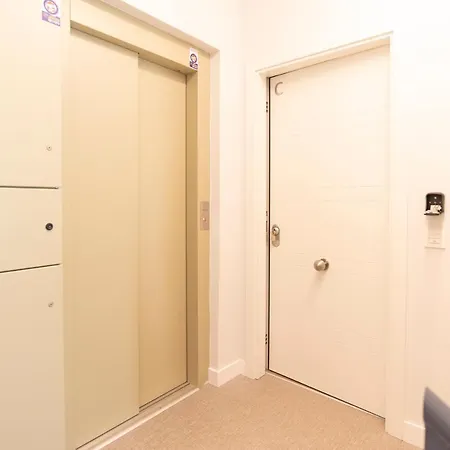 A Tu Ritmo! Edificio Muy Tranquilo Y Moderno! Apartment *