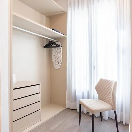 A Tu Ritmo! Edificio Muy Tranquilo Y Moderno! Malaga