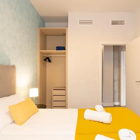 A Tu Ritmo! Edificio Muy Tranquilo Y Moderno! Malaga