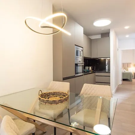 A Tu Ritmo! Edificio Muy Tranquilo Y Moderno! *