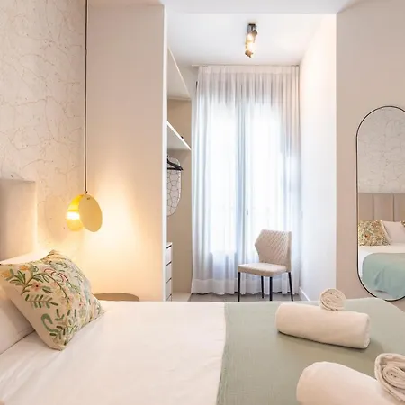 A Tu Ritmo! Edificio Muy Tranquilo Y Moderno! * Malaga